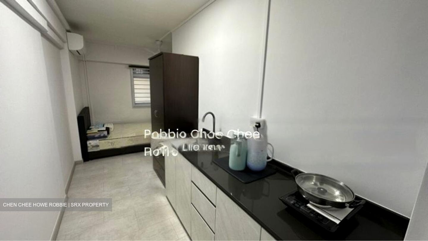 Jurong East Street 21 (Jurong East),  #484710881